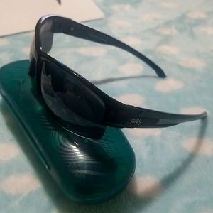 Pugs black sunglasses